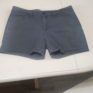 Eddie Bauer women's cargo shorts